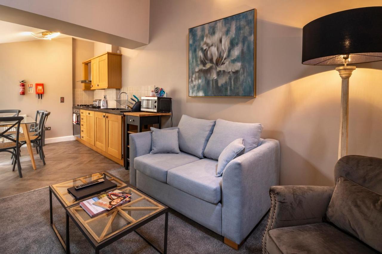 Swan Mews Apartment เวลส์ ภายนอก รูปภาพ