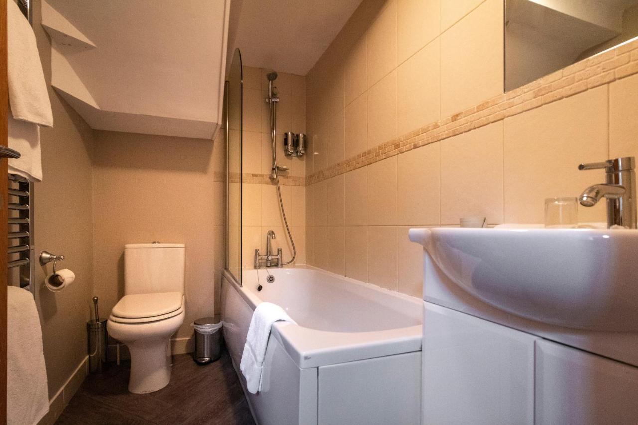 Swan Mews Apartment เวลส์ ภายนอก รูปภาพ