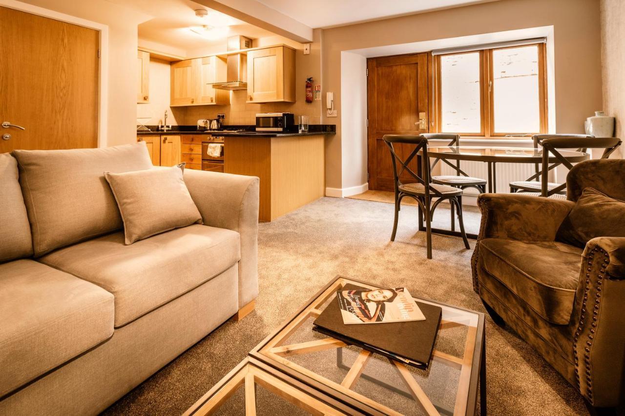Swan Mews Apartment เวลส์ ภายนอก รูปภาพ