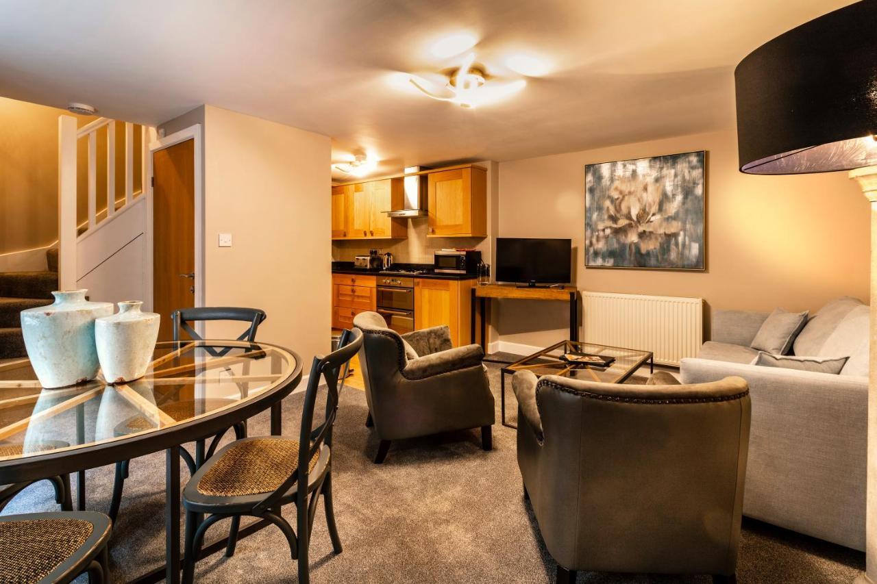 Swan Mews Apartment เวลส์ ภายนอก รูปภาพ