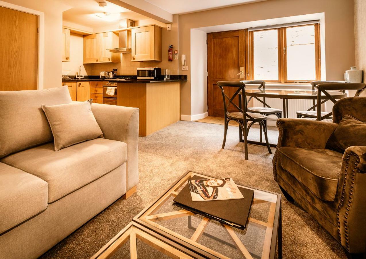 Swan Mews Apartment เวลส์ ภายนอก รูปภาพ