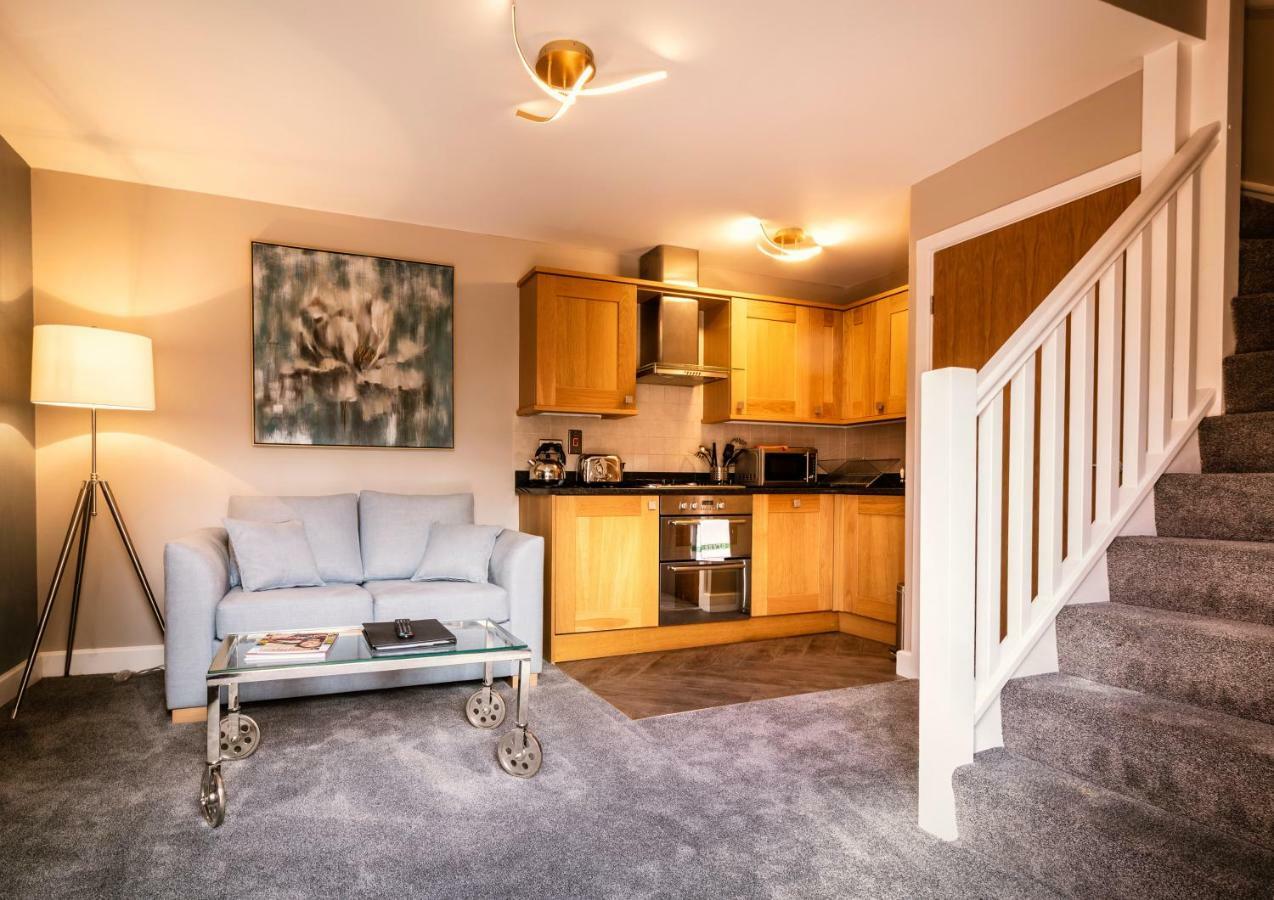 Swan Mews Apartment เวลส์ ภายนอก รูปภาพ